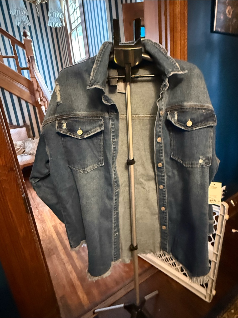 NWT Sonoma women’s distressed denim jacket